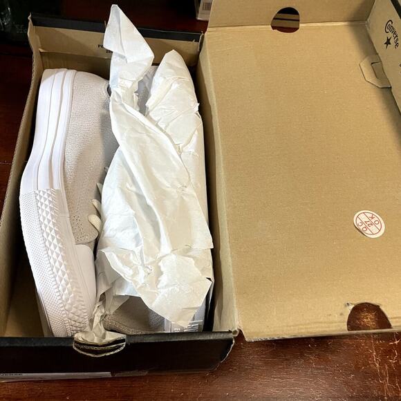 Converse Chuck Taylor All Star OX Leather Sneaker Pale Putty Silver Womens 8 - Picture 5 of 10